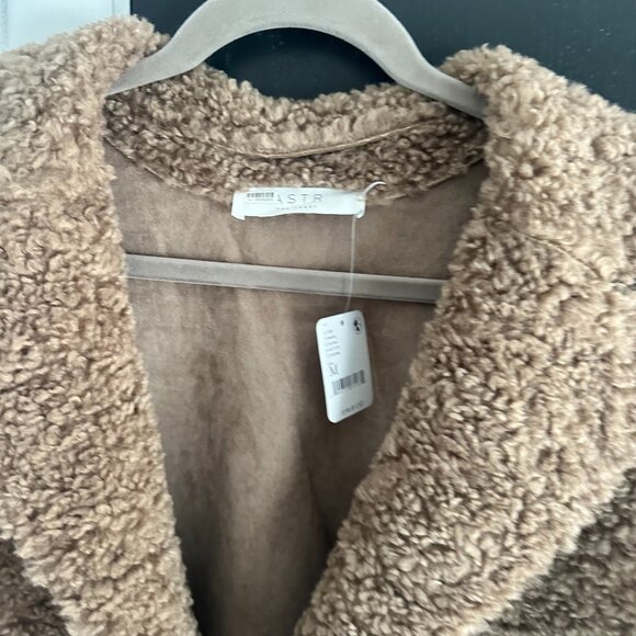 NWT Free People, ASTR the Label Willow Fuzzy Coat, Medium - Picture 5 of 16